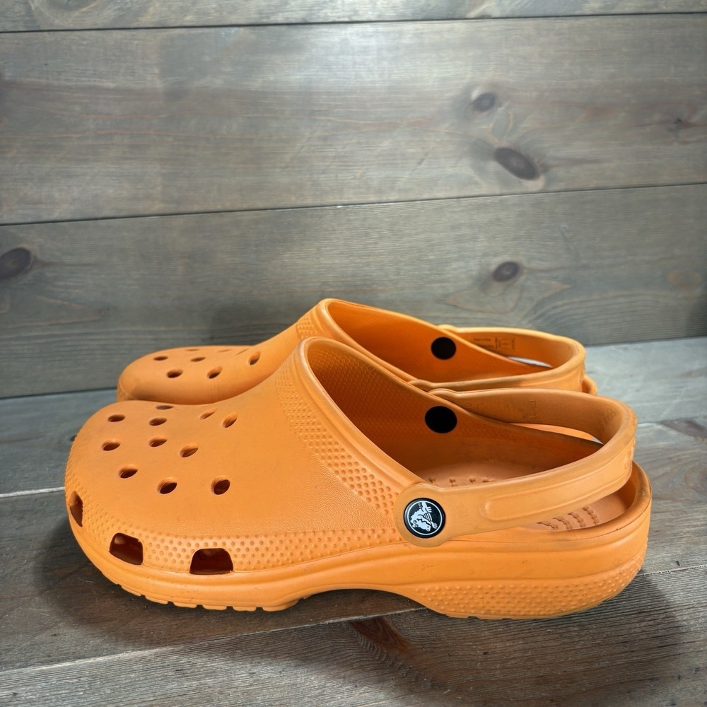 crocs classic mens size 9 shoes orange slip on comfort clogs sandals